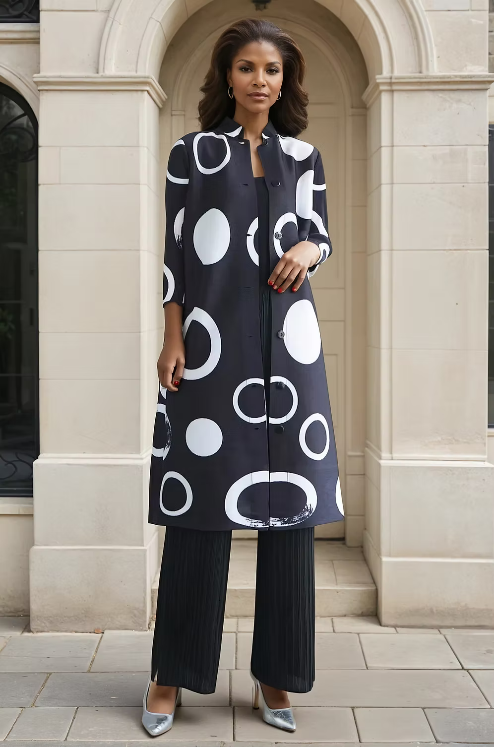 Vanite Jacket/Dress Black and White