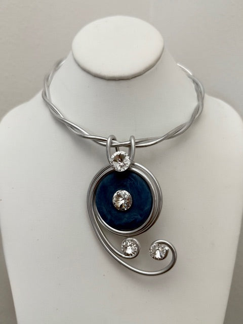 22447 JEFF LEIB DENIM/CRYSTAL NECKLACE