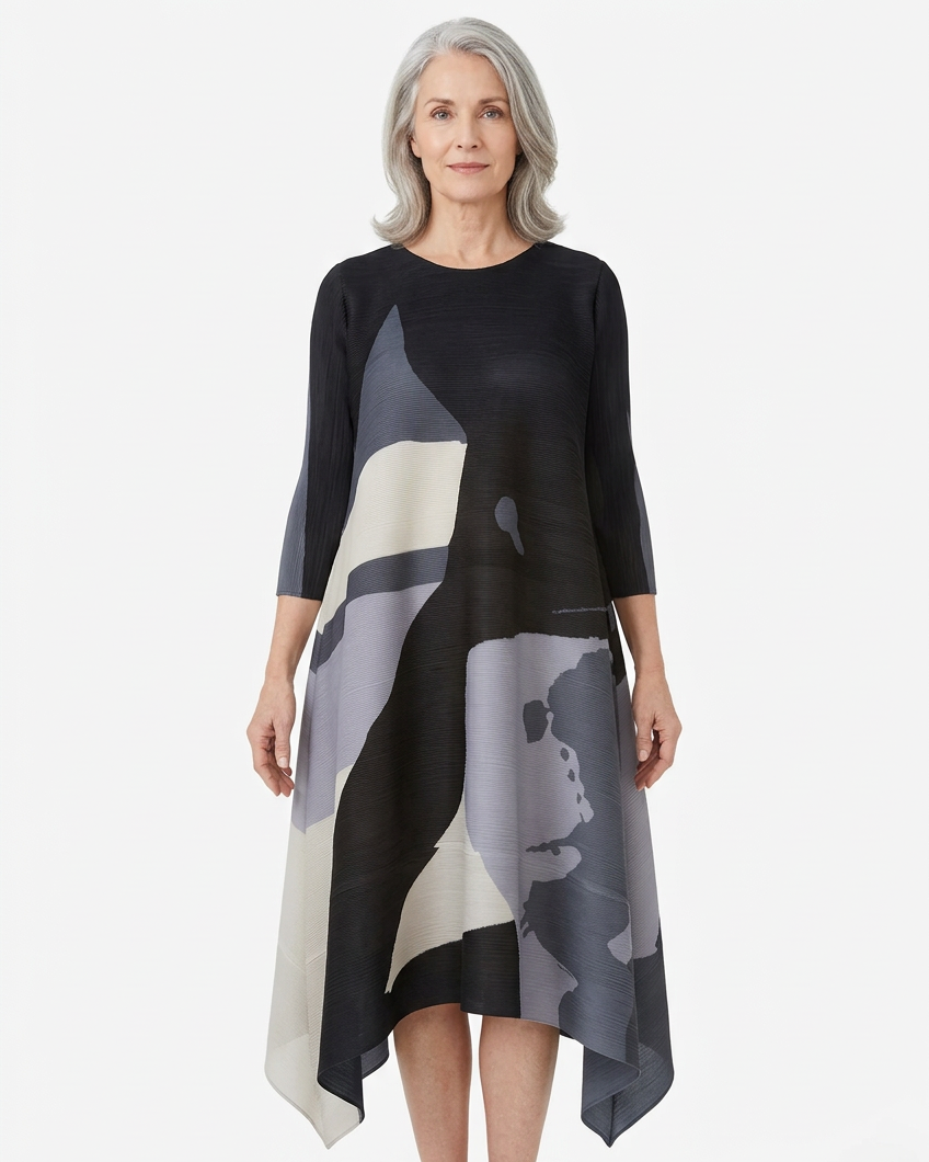 Vanite ¾ Sleeve Dress